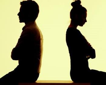 دادخواست و رای - تهیه مسکن علیحده، مستقل و مناسب