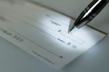 سوءاستفاده از سفید مهر یا سفید امضا